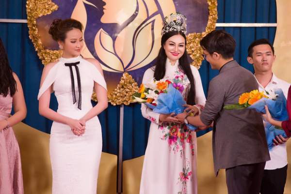 Nữ Hoàng Trần Huyền Nhung làm giám khảo quyền lực chung kết hoa khôi du lịch UFM 6
