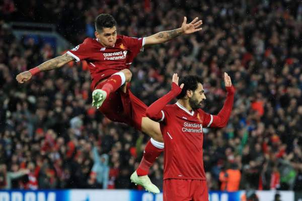 Những khoảnh khắc ấn tượng trong chiến thắng của Liverpool trước AS Roma 14
