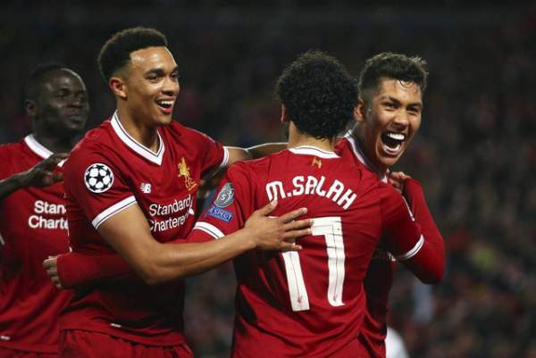 Những khoảnh khắc ấn tượng trong chiến thắng của Liverpool trước AS Roma 17