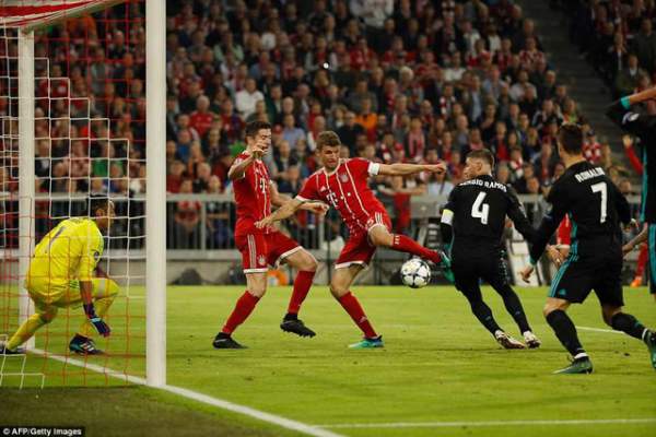 Những khoảnh khắc Real Madrid hạ gục Bayern Munich tại Đức 3