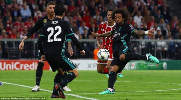 Những khoảnh khắc Real Madrid hạ gục Bayern Munich tại Đức 12