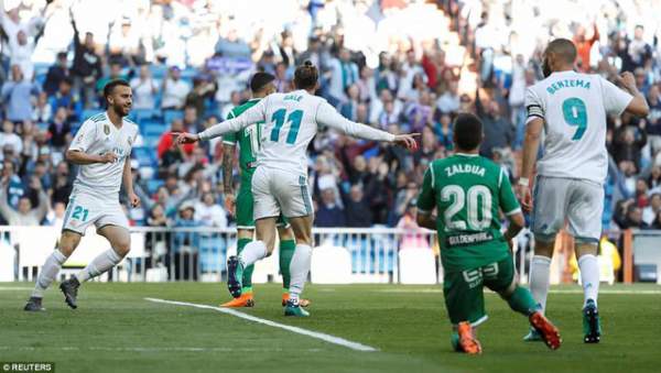 Bale lập công, Real Madrid tiếp tục hy vọng giành ngôi á quân La Liga 4