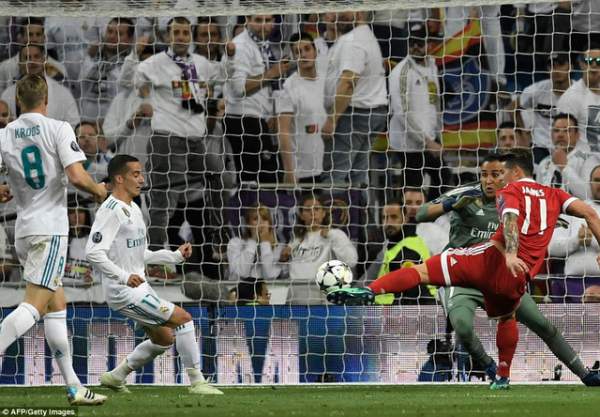 Những khoảnh khắc kinh điển ở đại chiến Real Madrid 2-2 Bayern Munich 18