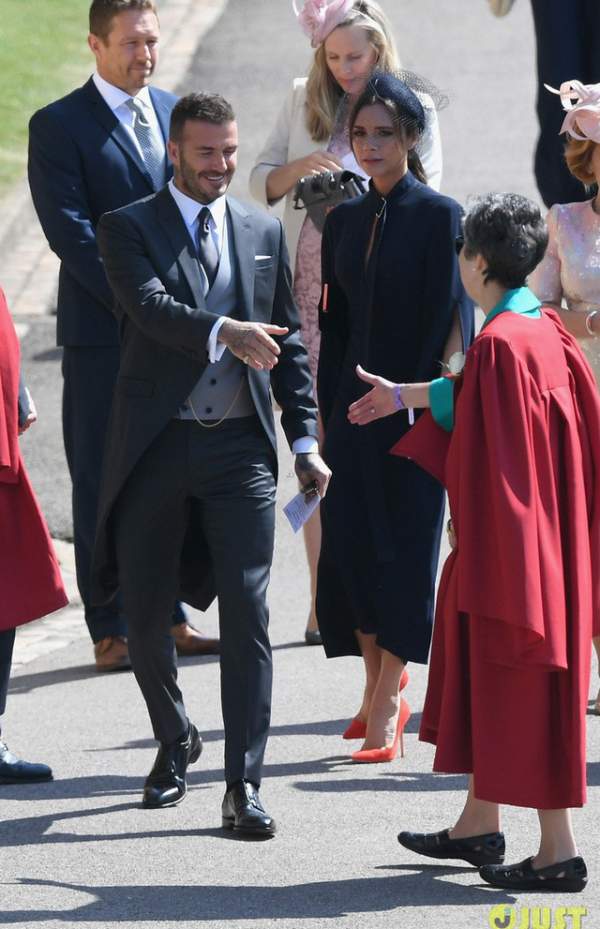 Vợ chồng Beckham nổi bật giữa dàn sao tham dự đám cưới của hoàng tử Harry 10