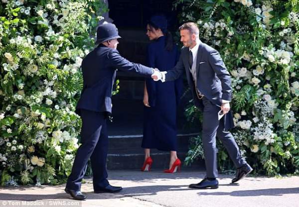 Vợ chồng Beckham nổi bật giữa dàn sao tham dự đám cưới của hoàng tử Harry 7