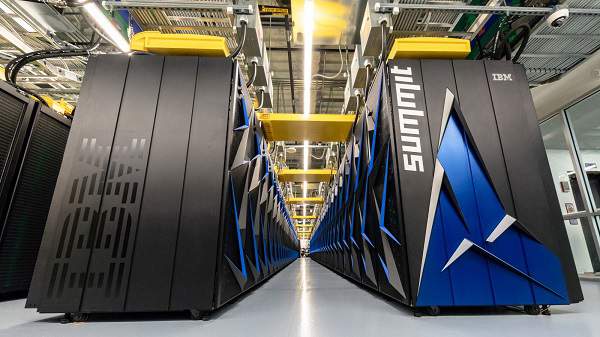 Mỹ ra mắt siêu máy tính Summit, 200.000 tỷ phép tính/giây