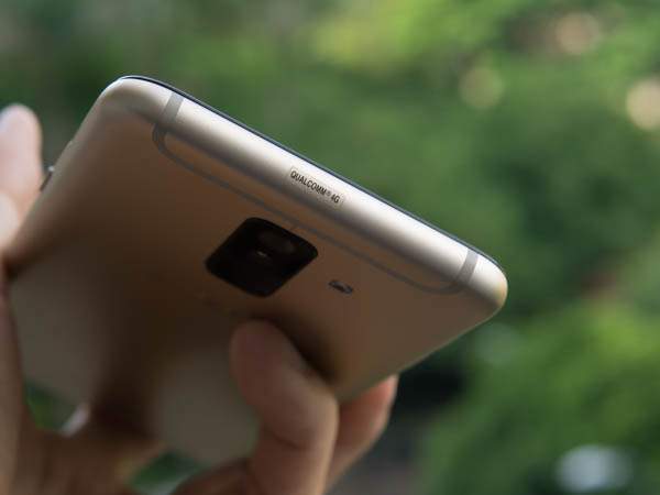 Samsung Galaxy A6+: lựa chọn đắt giá trong phân khúc tầm trung 9