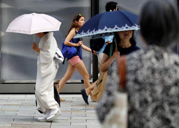 Nhật Bản quay cuồng trong nắng nóng kỷ lục, ít nhất 40 người chết