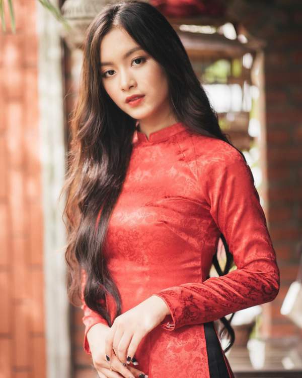 Nữ sinh Việt tại Pháp học giỏi, xinh đẹp “gây thương nhớ” 4
