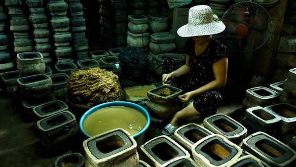 Cận cảnh đúc lư đồng tại làng nghề cuối cùng ở Sài Gòn 3