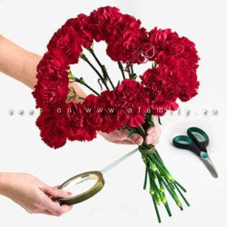 Cách bó hoa hồng hình trái tim ngọt ngào cho Valentine 3