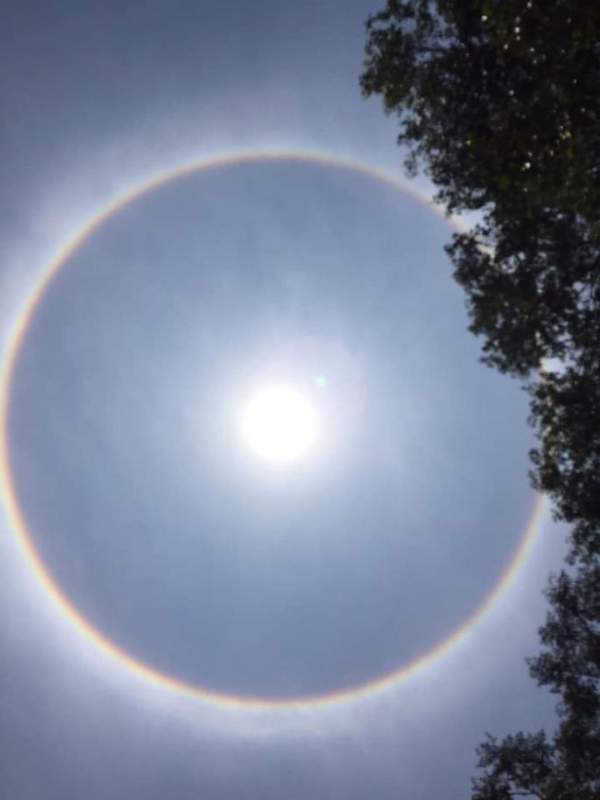 Thích thú với hiện tượng vầng hào quang bao quanh mặt trời ở Quảng Nam 5