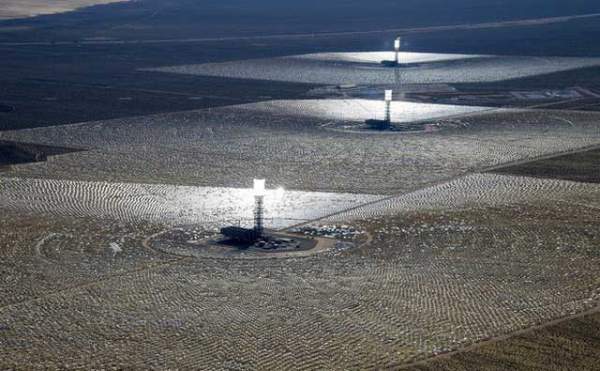 Công viên năng lượng Mặt Trời khổng lồ giữa sa mạc Dubai có thể xô đổ mọi thứ kỷ lục 2