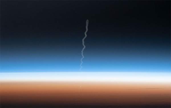 Khung cảnh kỳ vĩ khi tàu vũ trụ Nga được phóng lên ISS 11