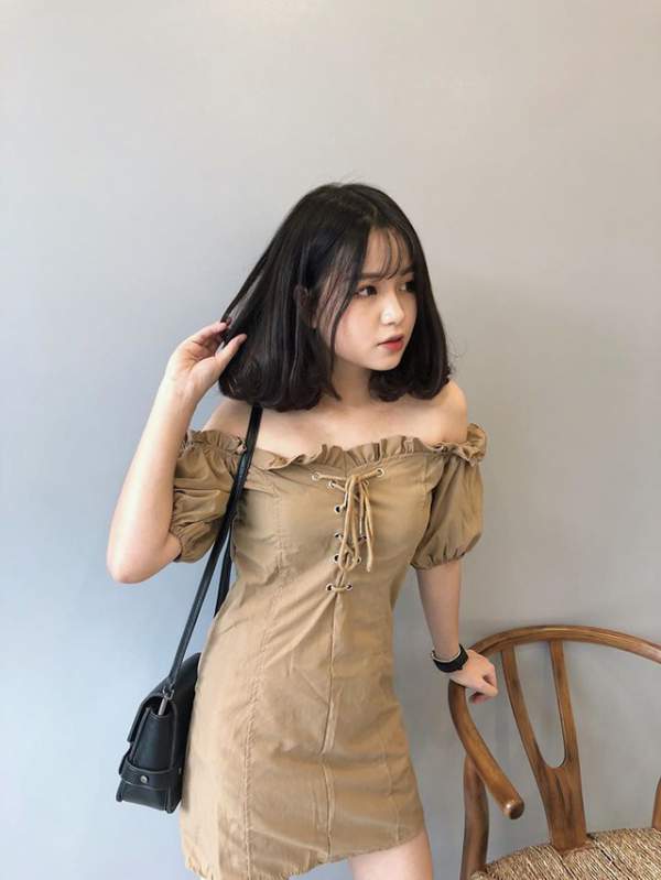 Nữ sinh Hà Nội 1m52 nổi trên trang Trung Quốc: Ra đường là được trầm trồ vì mặc xinh 7