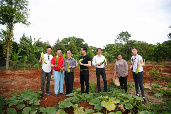 Ngọc Sơn làm nông dân chính hiệu trong khu vườn 2 hecta lần đầu tiết lộ 9