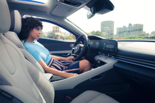 Cận cảnh Hyundai Elantra thế hệ mới vừa ra mắt - Làn gió lạ 37