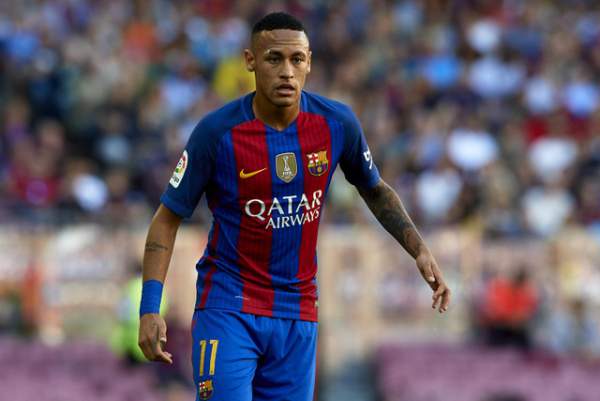 Chuyển nhượng tại Barcelona: Từ bỏ Neymar vì Martinez, giữ chân Griezmann