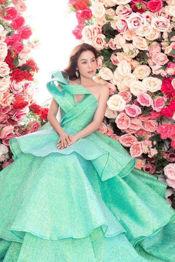 Hoa hậu Phương Lê hoá công chúa ngọt ngào trong bộ ảnh mừng sinh nhật 5