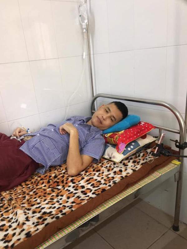 Hậu cách ly xã hội, sao Việt vẫn nghiêm ngặt giữ an toàn vì chưa hết dịch 12