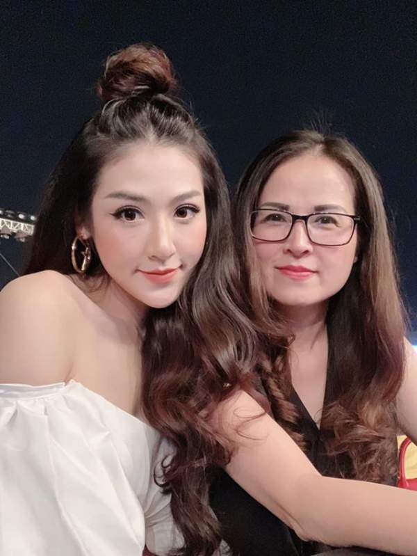 3 người đẹp Việt có mẹ thuộc hàng “mỹ nhân” 13