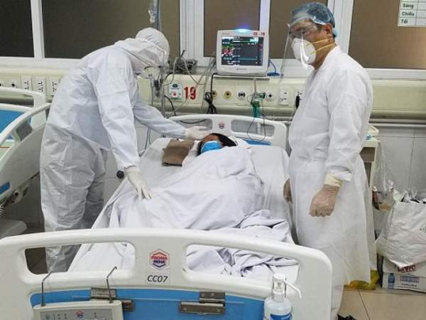 BN 91 ghép phổi mới có cơ hội sống: Có người tình nguyện hiến phổi để cứu nam phi công 2