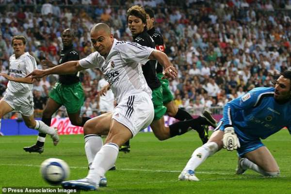 Capello tiết lộ lý do bán Ronaldo chỉ sau 6 tháng tiếp quản Real Madrid 4