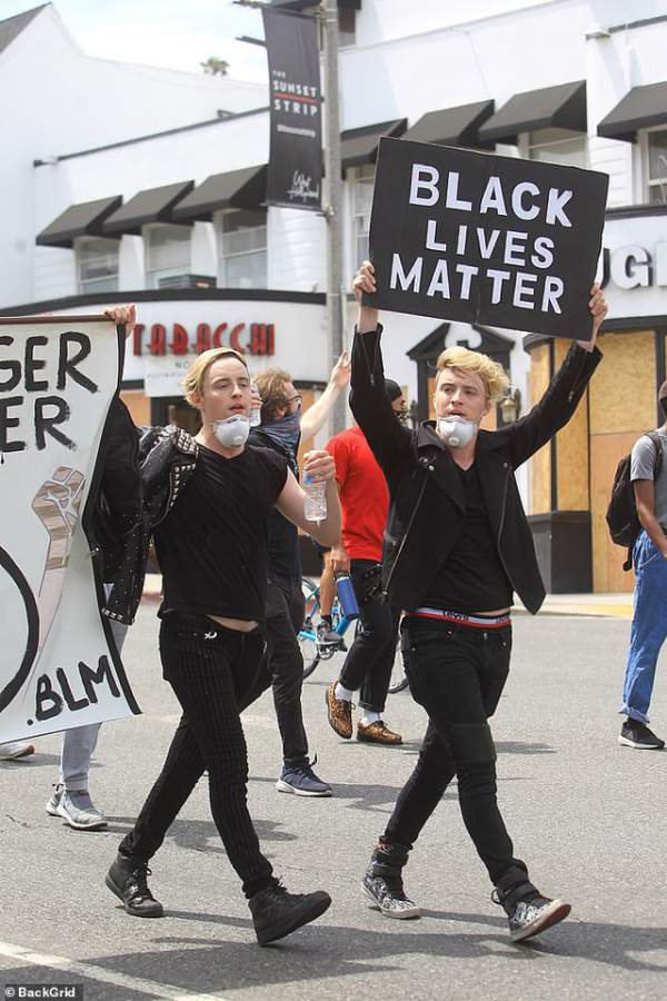 "Sao" Hollywood xuống đường biểu tình đòi quyền lợi cho người da màu 9