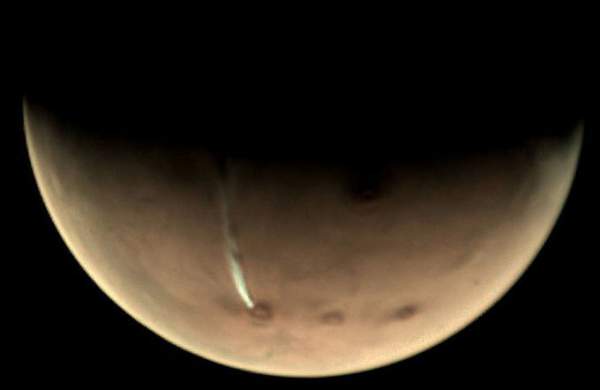 Tái phát hiện dải mây bí ẩn dài 1.600km trên sao Hỏa 3