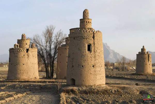 Khám phá tháp chim bồ câu hàng trăm năm tuổi ở Iran 3