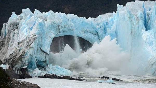 Sự sụp đổ của sông băng ở nơi tận cùng Trái đất 3