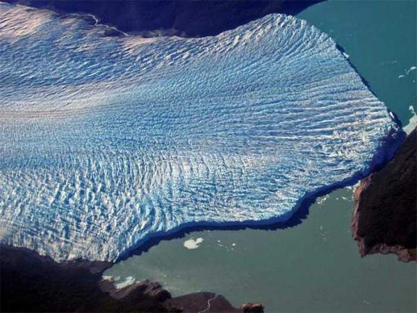 Sự sụp đổ của sông băng ở nơi tận cùng Trái đất 1
