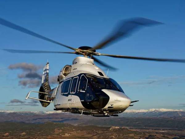 Có gì thú vị bên trong trực thăng 10 chỗ ngồi siêu sang giá 14 triệu USD vừa được Airbus ra mắt? 10