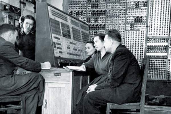 Liên Xô từng suýt phát minh ra mạng Internet như thế nào? 1