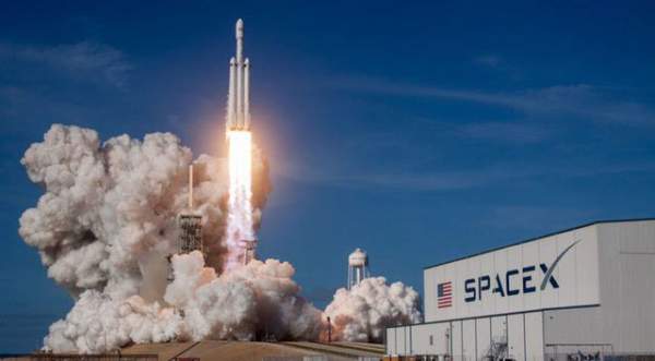 SpaceX chế tạo tên lửa có thể "ship hàng" đến bất kỳ nơi nào trên Trái đất trong 60 phút