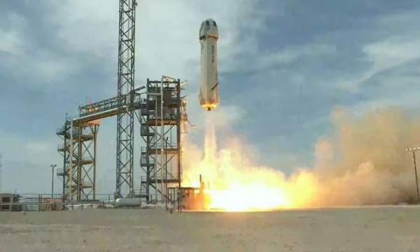 Blue Origin phóng thành công tàu tái sử dụng New Shepard