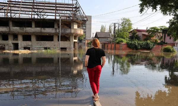 Thảm họa môi trường từ vụ vỡ đập ở Kherson 1