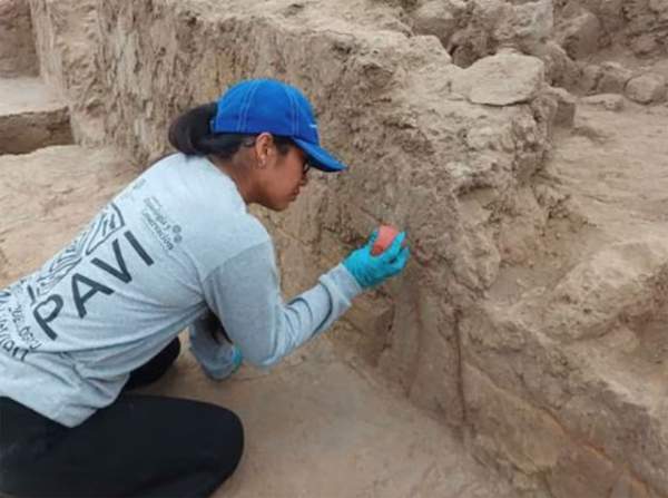 Tìm thấy bức tường cổ hơn 4.000 năm tuổi ở phía bắc Peru 2