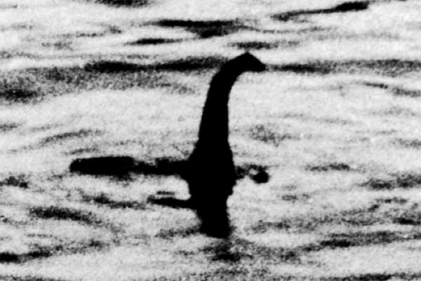 Vùng nước tối tăm ở hồ Loch Ness ẩn giấu quái vật? 2