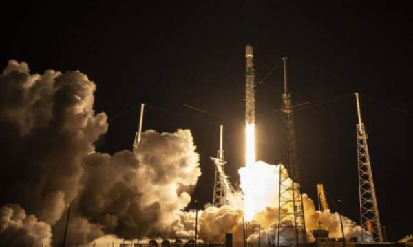 SpaceX lập kỷ lục phóng tên lửa lên quỹ đạo 1