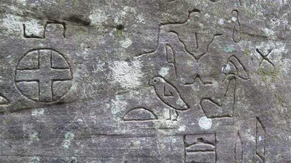Sự thật về những chữ tượng hình Ai Cập cổ đại được phát hiện ở Úc 4