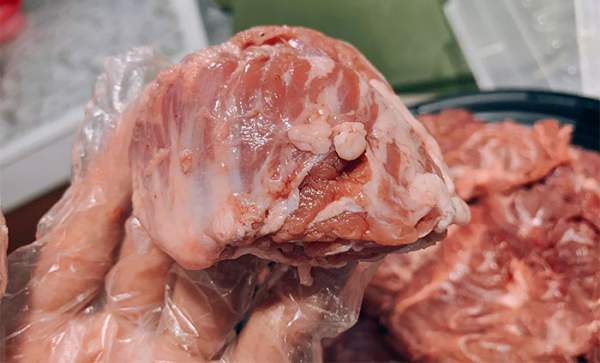 Phần thịt lợn cực "đắt giá" được nhiều người tranh nhau mua