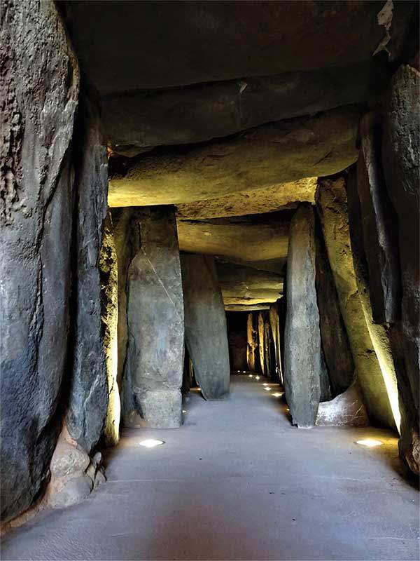 Bí ẩn mộ đá 5.000 năm tuổi ví như Stonehenge trong lòng đất ở Tây Ban Nha 2