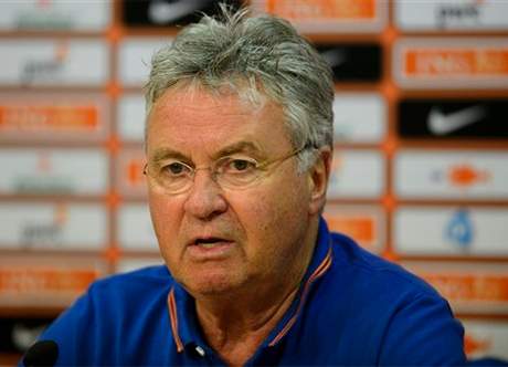 Hà Lan thi đấu: Giới hạn cuối cho Hiddink? 2