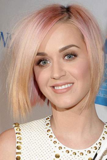 Katy Perry hóa "tắc kè hoa" với các màu tóc nhuộm 7