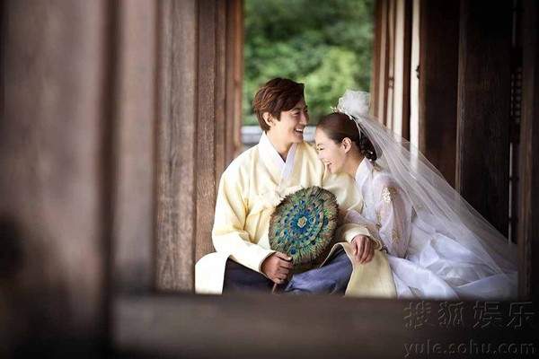 Lộ thêm loạt ảnh cưới như phim cổ trang của Chae Rim 6