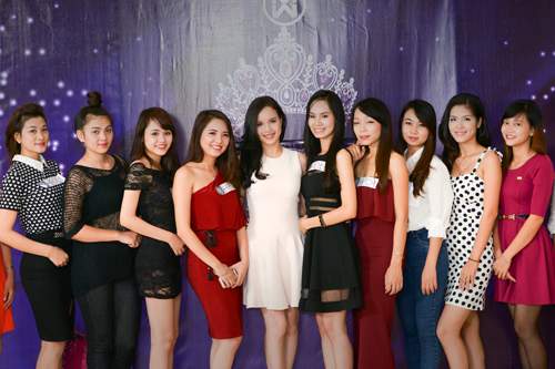 Ngọc Oanh làm giám khảo Miss World Việt Nam 10