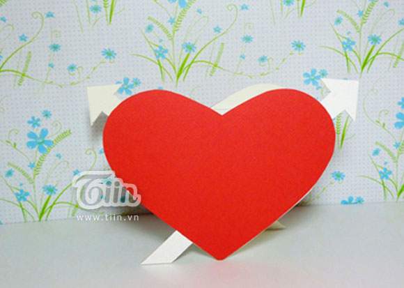 Tự làm hộp đựng bút hình trái tim đơn giản 7
