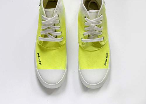 Phối màu neon cho giày sneakers nổi bật mùa hè 6