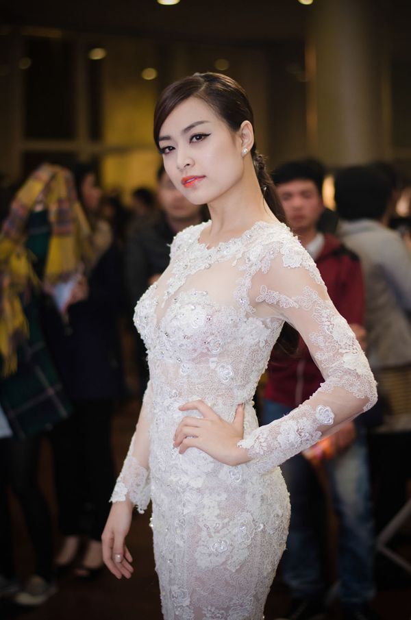4 xu hướng thời trang sexy của kiều nữ showiz Việt 8
